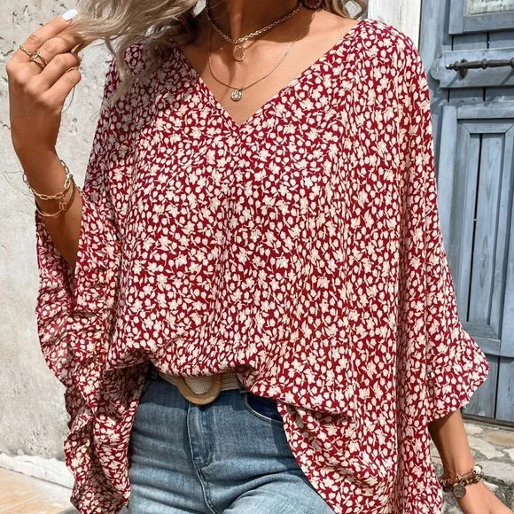 NEW Red Floral Batwing Sleeve Blouse Size Medium - Picture 2 of 5
